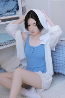 德凯奥特曼免费观看
